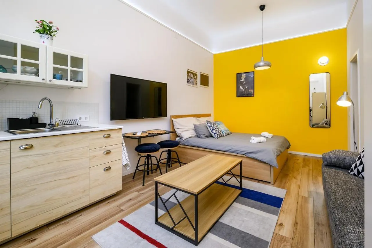 Stylish Yellow Suite In The Heart Of Budapest
